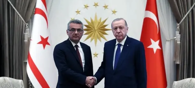 Türk Her Zaman Türklüğünü Gösterir.