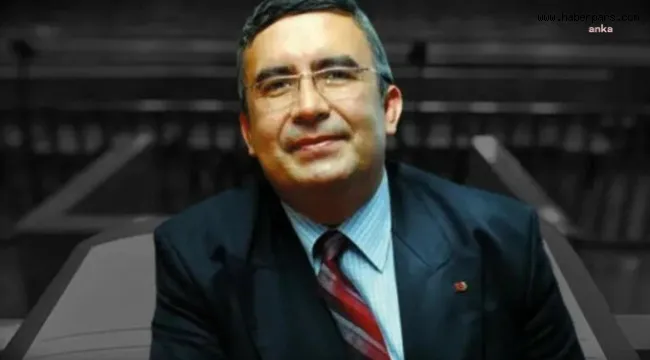 Muhteşem Bir Akademisyendi.