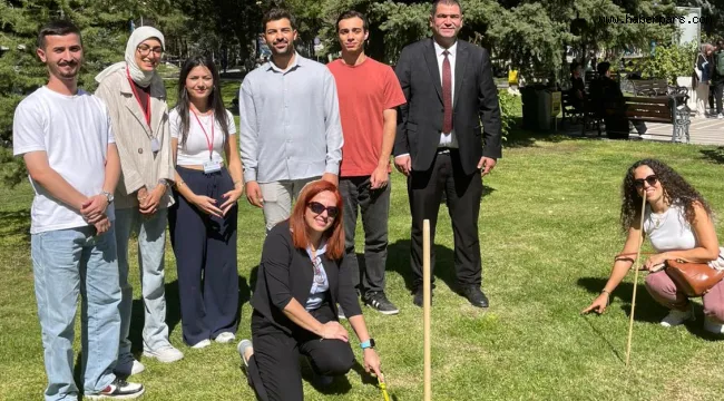 Geleneksel Güneş Saati Nasıl Çalışır